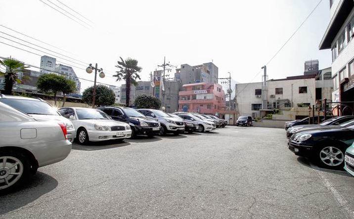 Geoje Tourist Hotel Exterior photo
