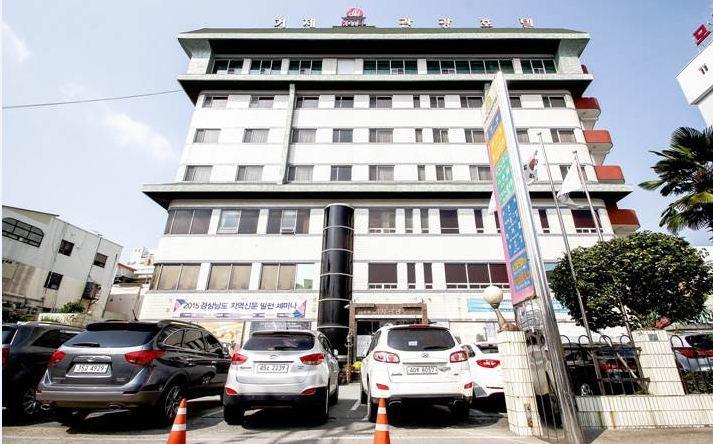 Geoje Tourist Hotel Exterior photo