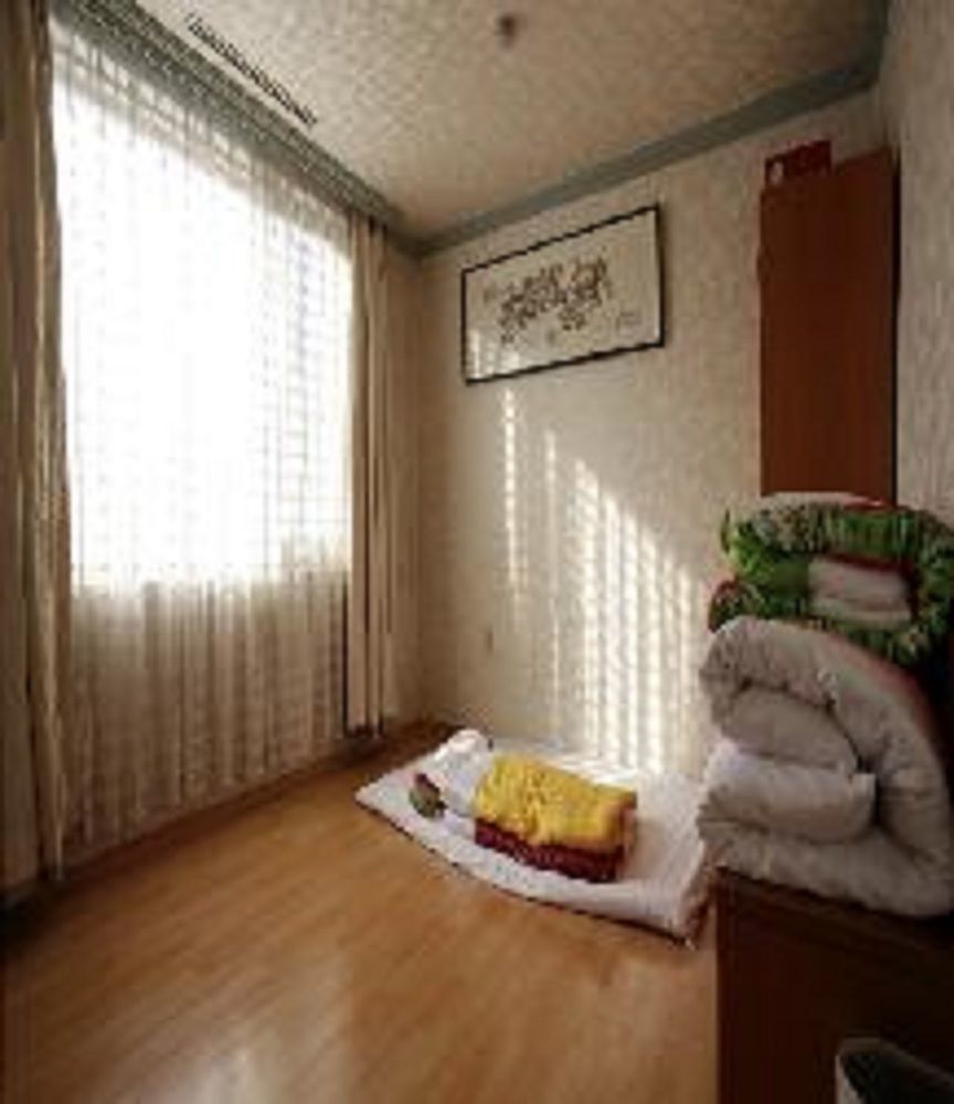 Geoje Tourist Hotel Exterior photo