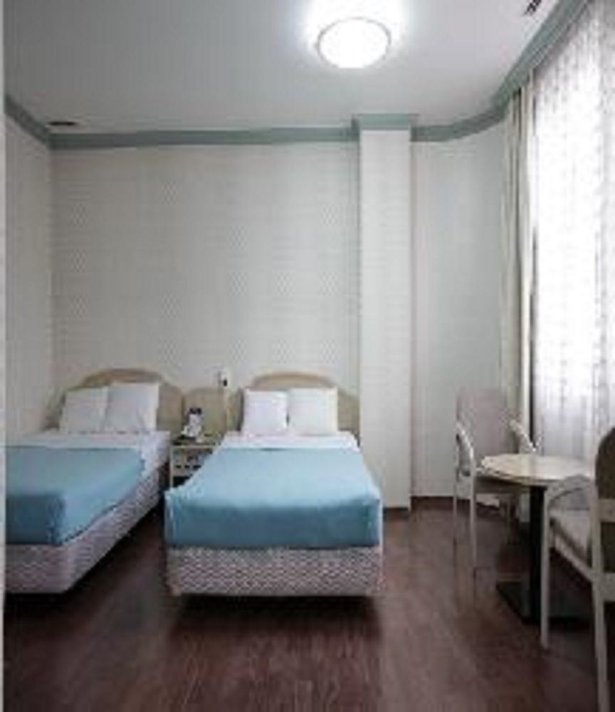 Geoje Tourist Hotel Exterior photo